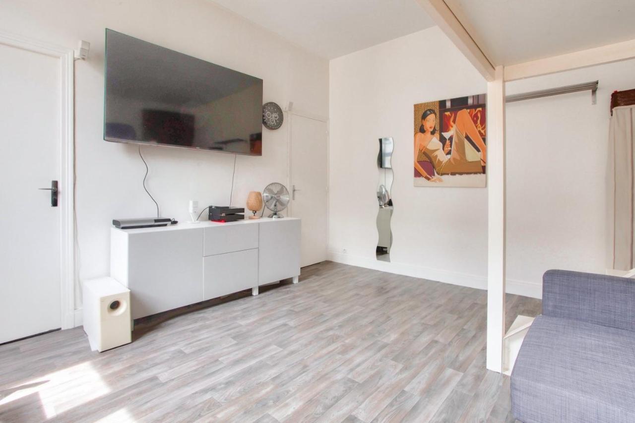 Montmartre Superbe Studio Paris Free Netflix Экстерьер фото